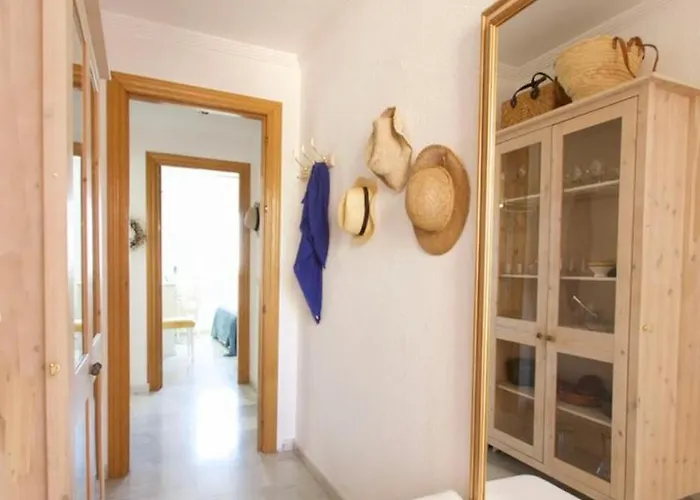 דירה Centrally Located South Facing With Pool